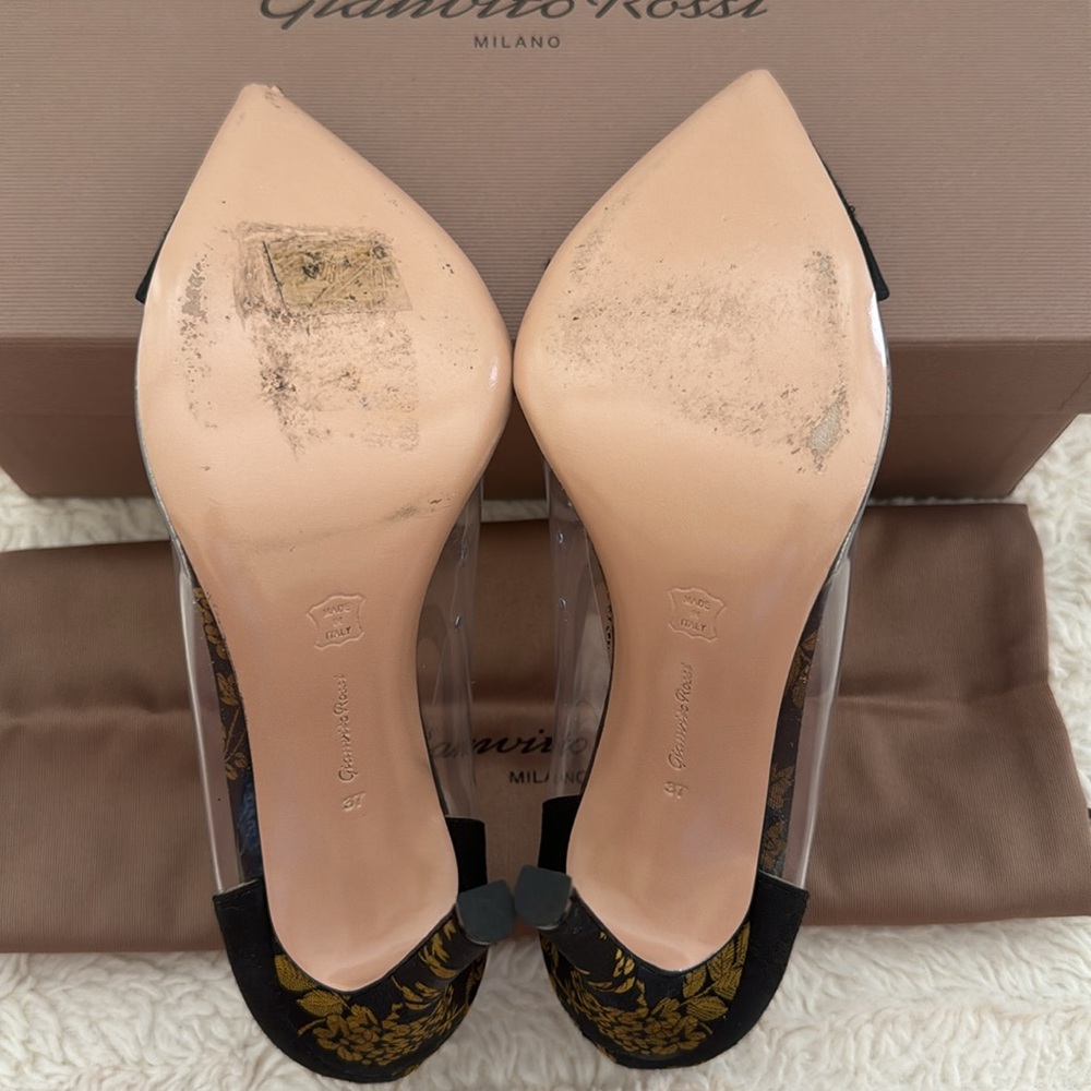 Gianvito Rossi Heels - Picture 9 of 10